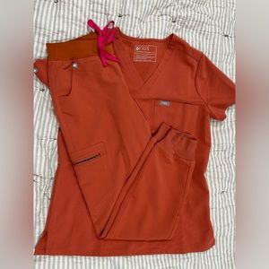 FIGS Scrubs